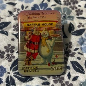 Small Vintage Waffle House Pin